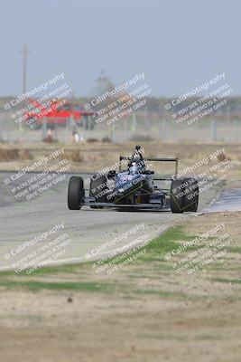 media/Oct-25-2025-CalClub SCCA (Sat) [[34c778dfbe]]/Group 3/Qualifying/